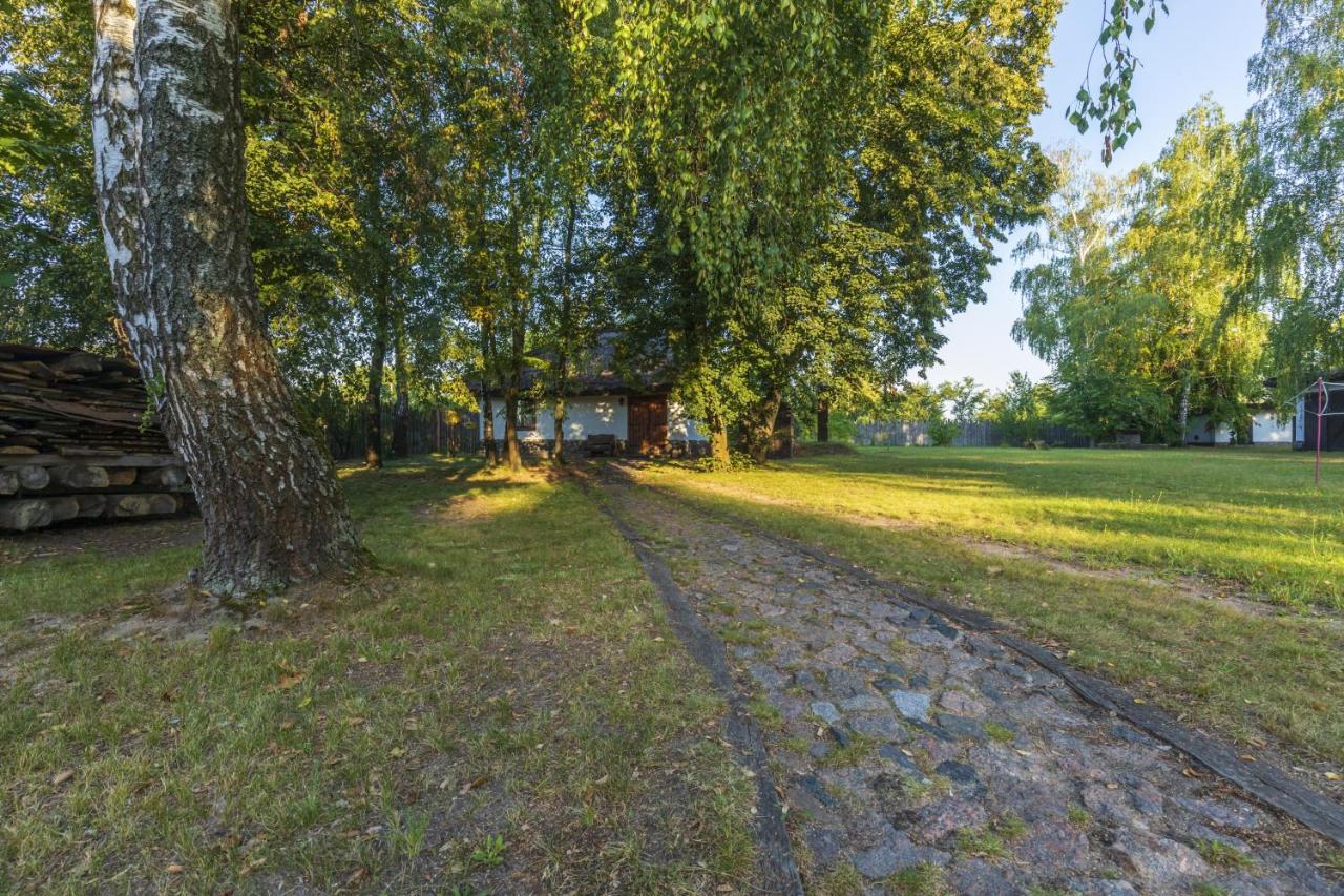 Гостинний двір на хуторі Хрещатик Экстерьер фото